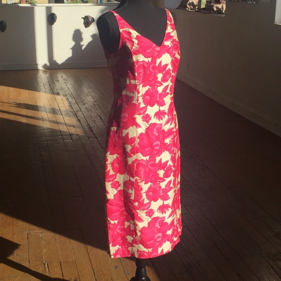 Ann Taylor Barbie Valentino pink and white silk dress - Picture 3 of 5